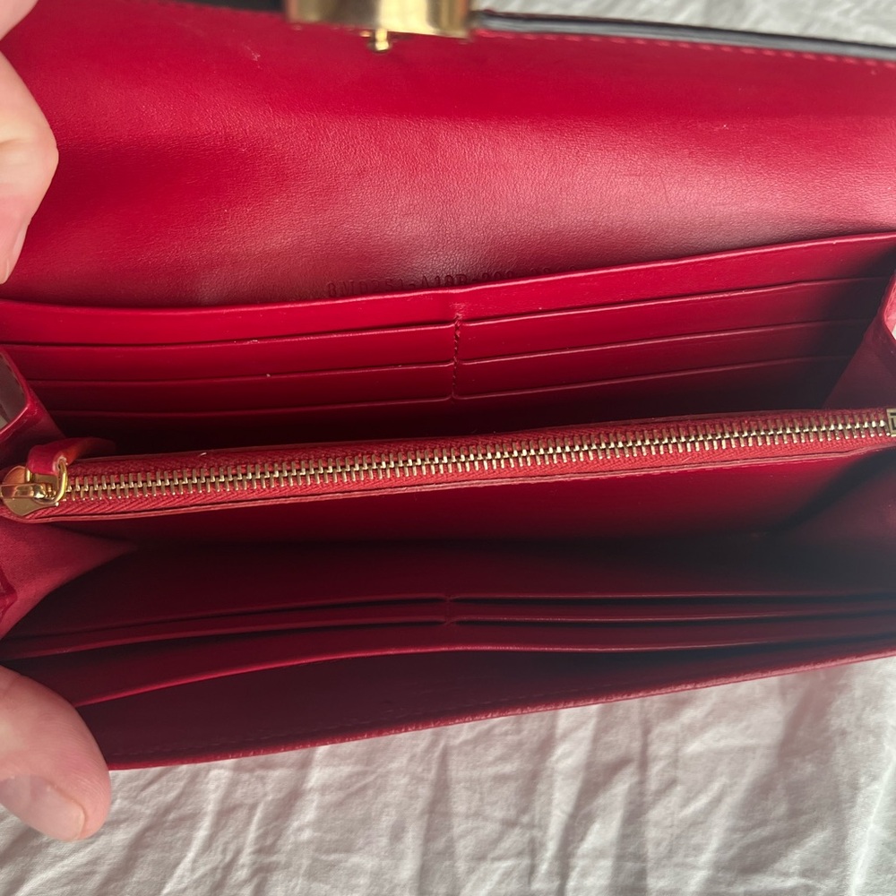 Fendi- Authentic 🍀 EUC Red Leather Long Wallet - Picture 8 of 9